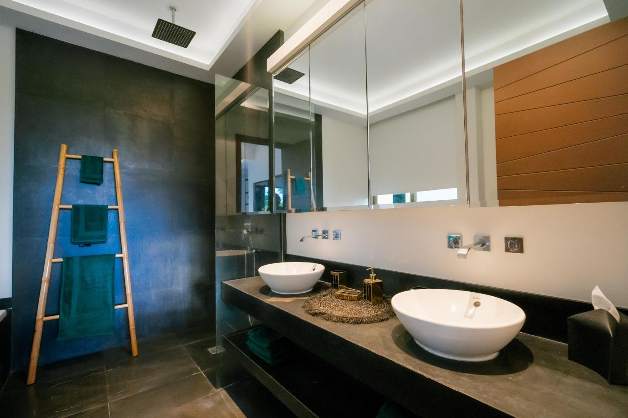 Seaview Villa Near Naithon Beach Phuket ภายนอก รูปภาพ